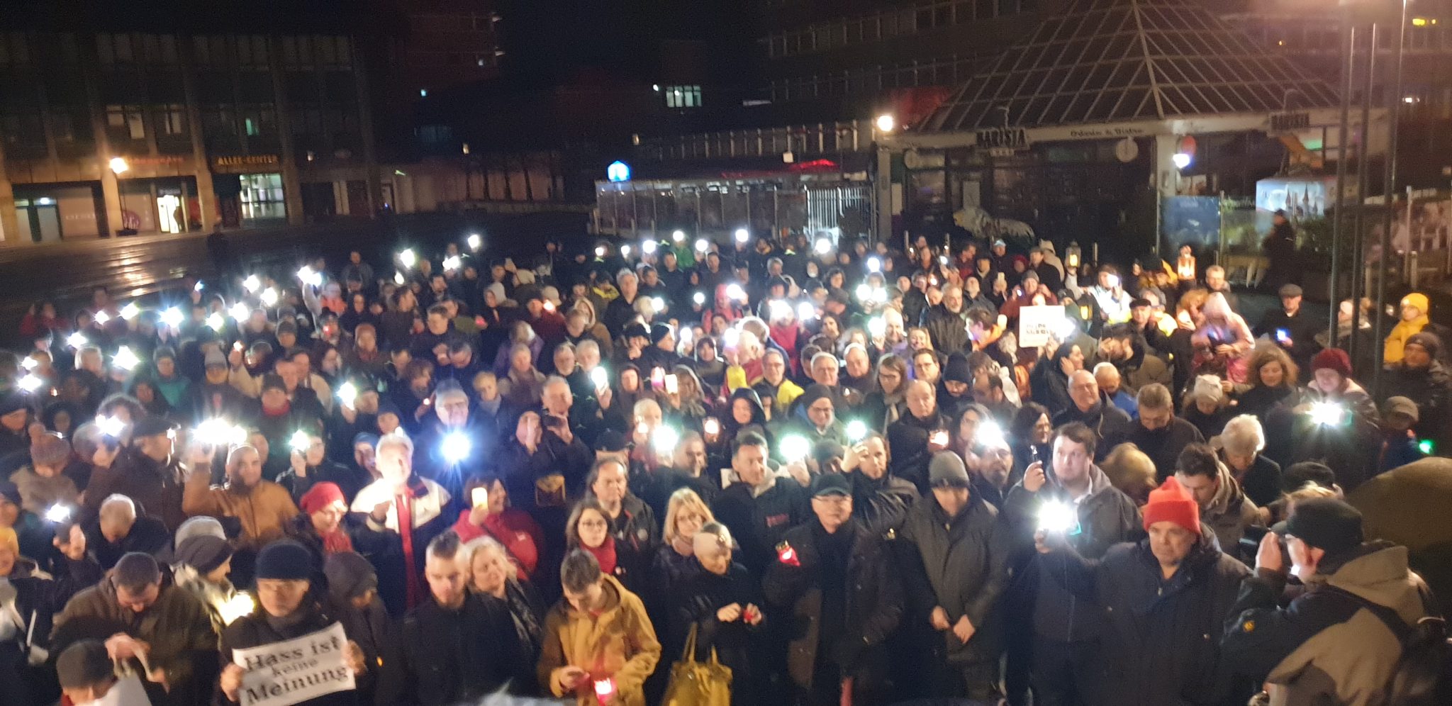 Impressionen Von Der Mahnwache Für Hanau – Remscheid Tolerant